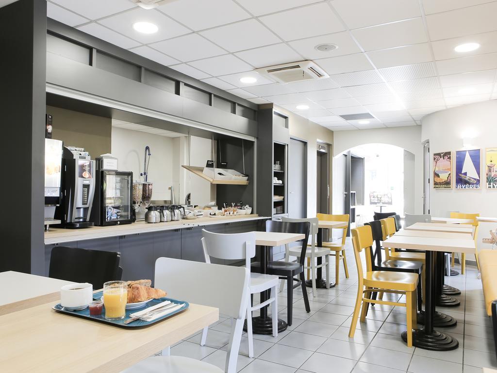 B&B Hotel Hyeres Exterior photo